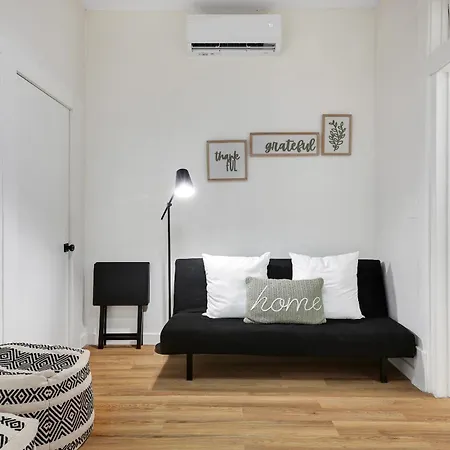 Cozy Apt Nr Alamo, Dt River Walk Wifi Bbq Games